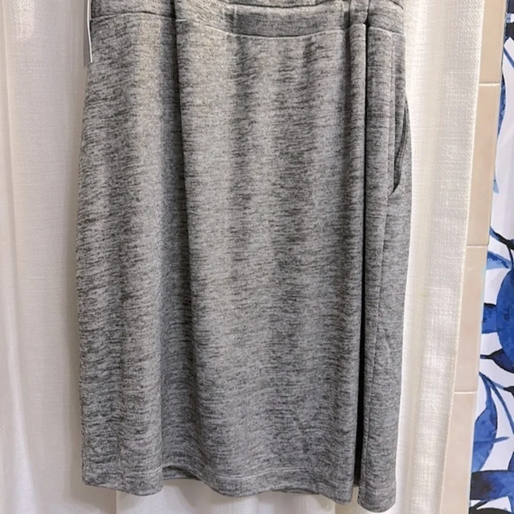 NWT Women’s Jennifer Lopez Metallic Sleeveless Silver Shimmer Dress Size Small - Picture 10 of 11